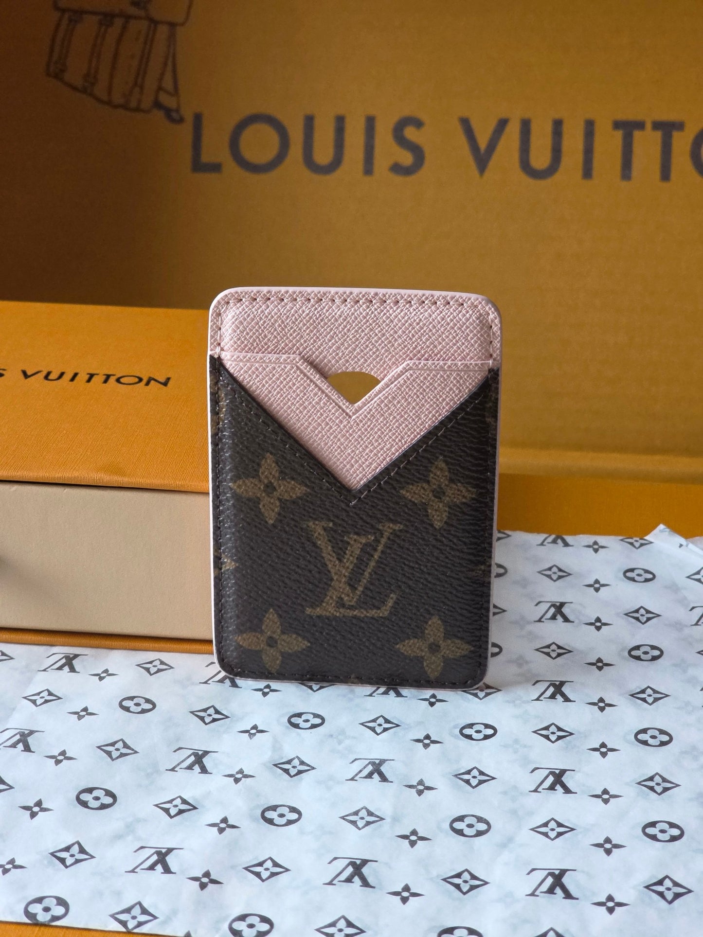 Mag Phone Card Holder (Pre order)