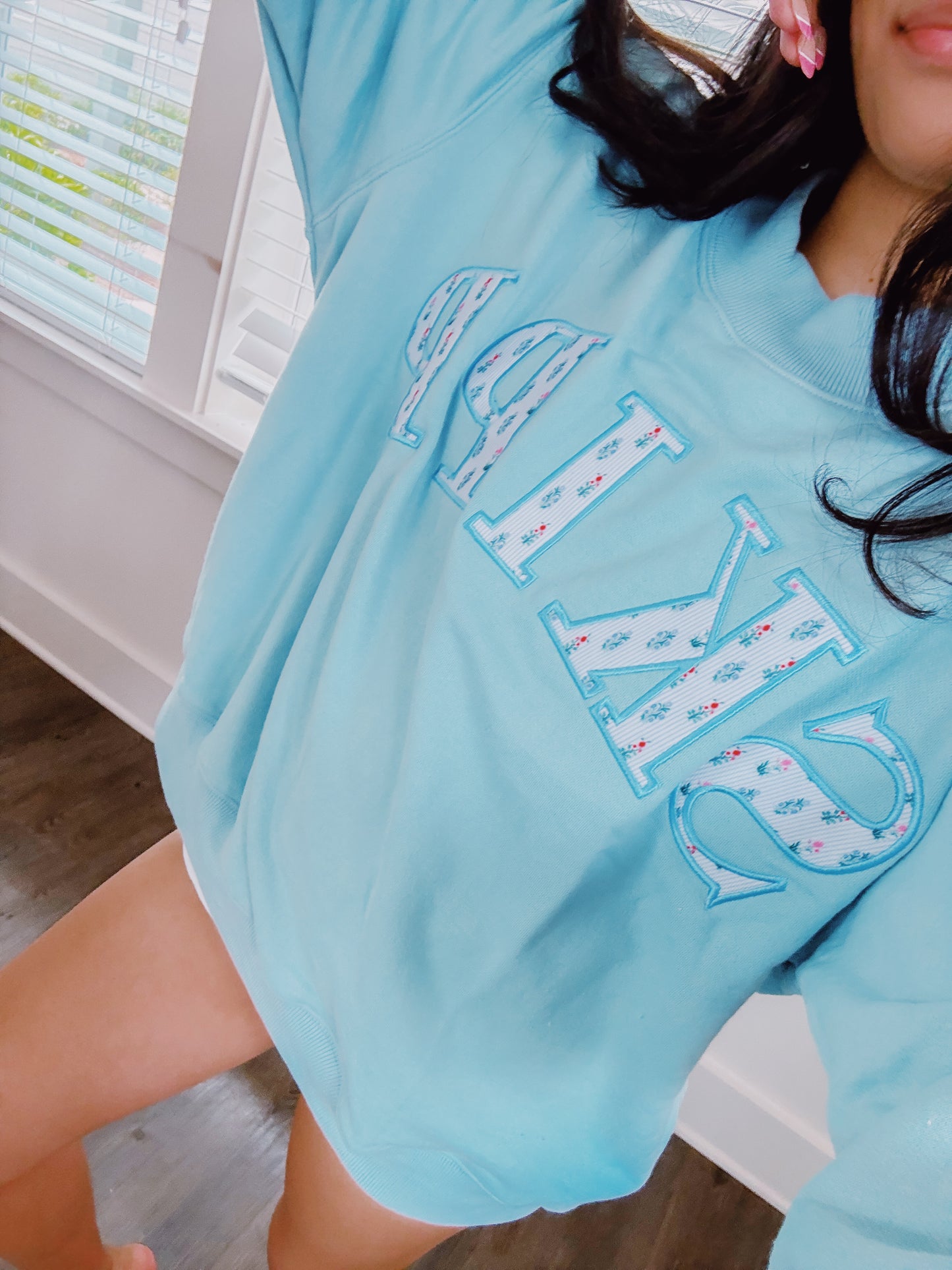 Skipp Floral Mockneck