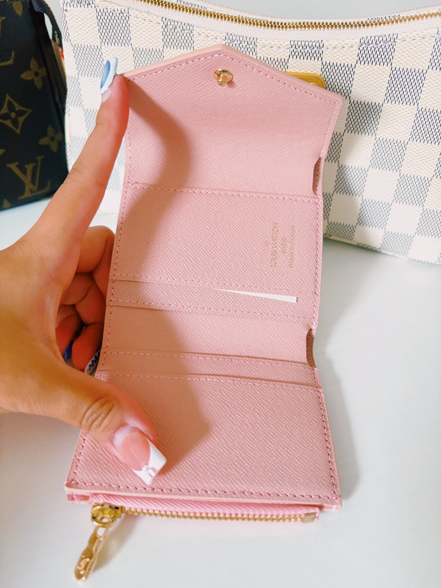 Carol Wallet