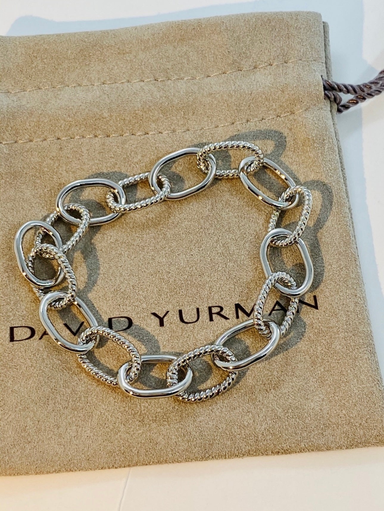 Lilly Bracelet
