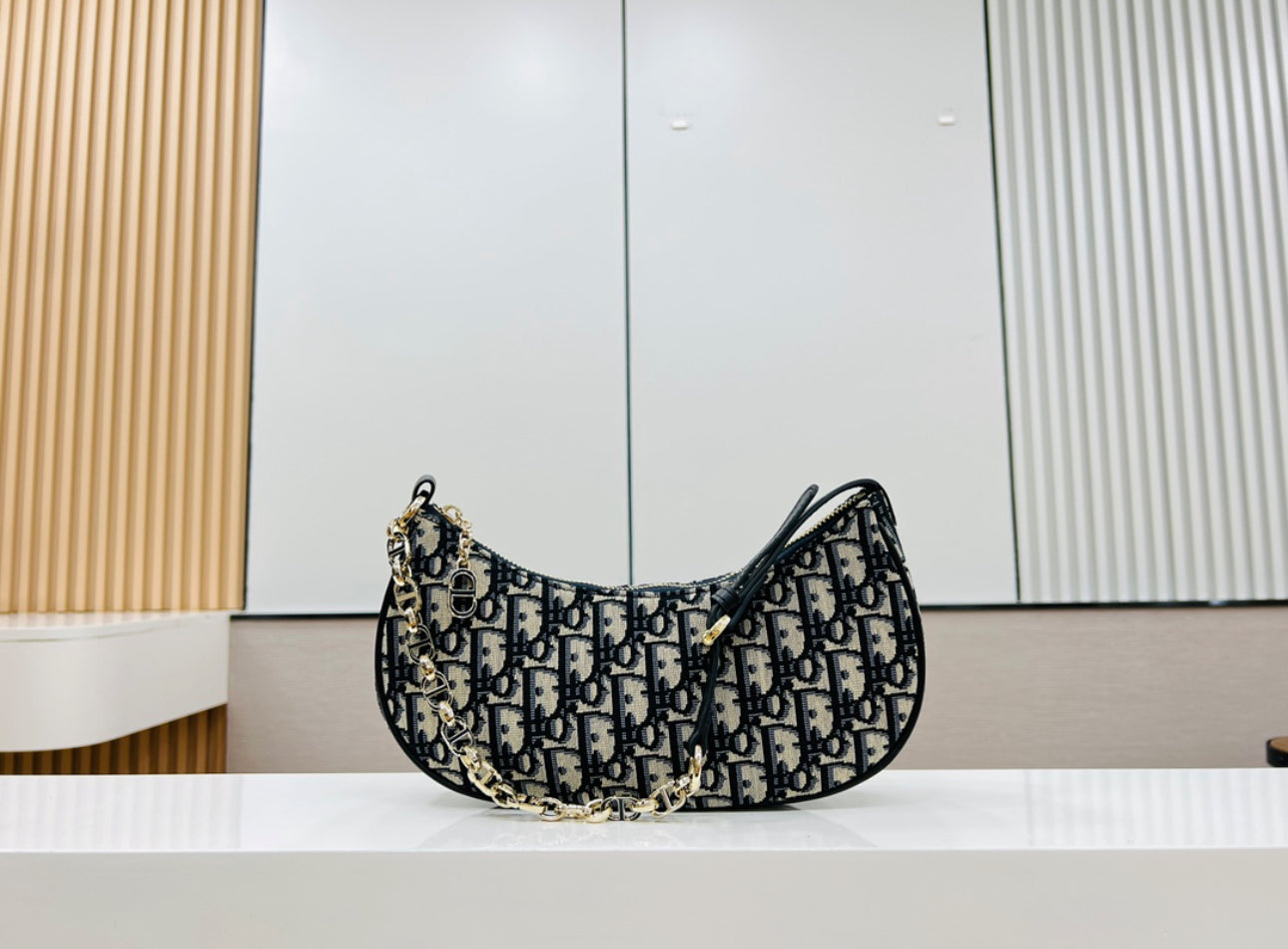 Lounge Bag