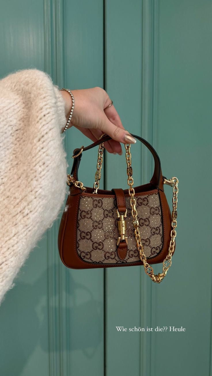 Eve Purse ( Pre order)