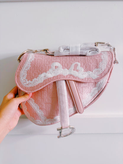 Bow Saddle (pre order)