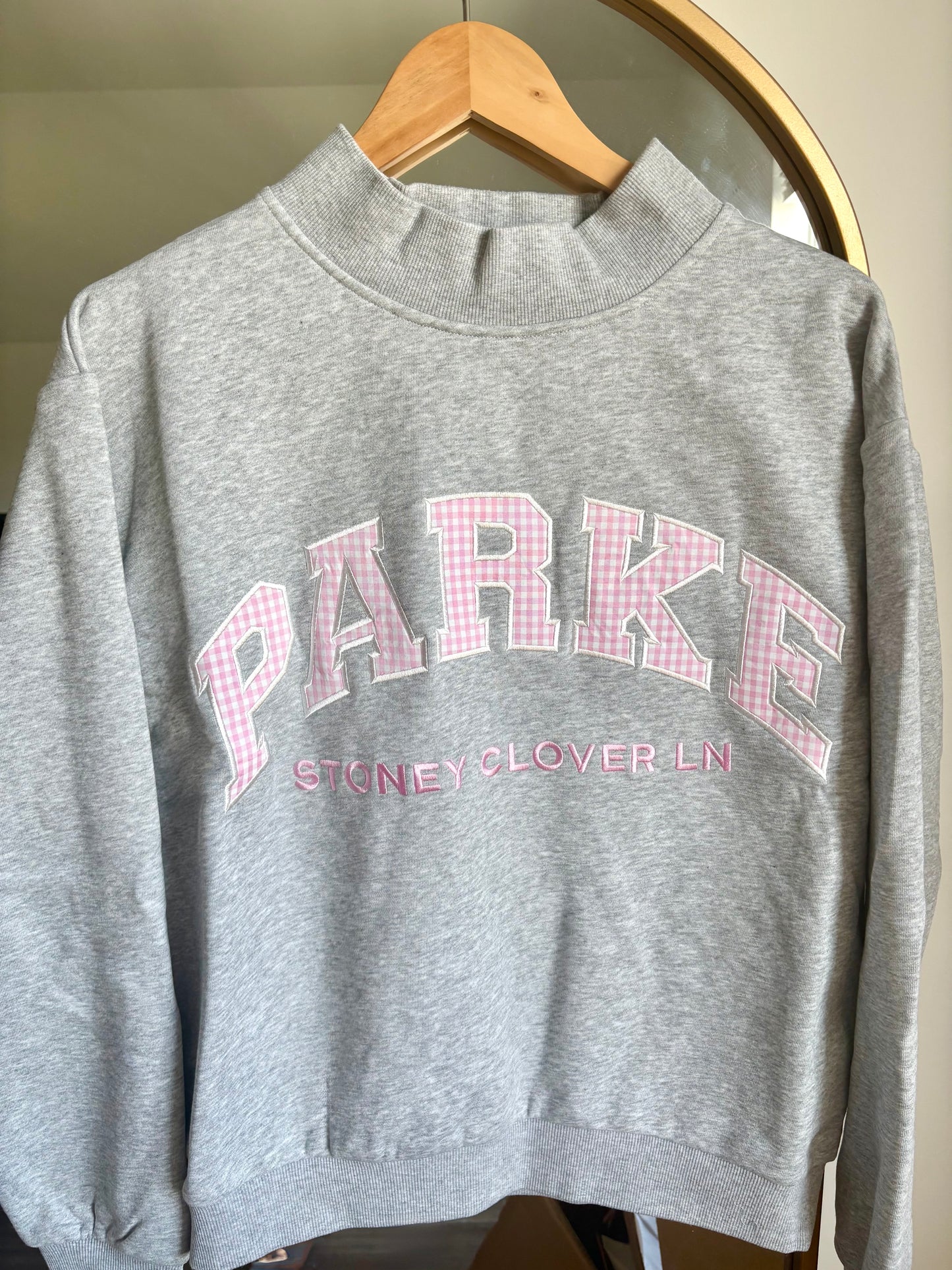 Gingham Mock neck