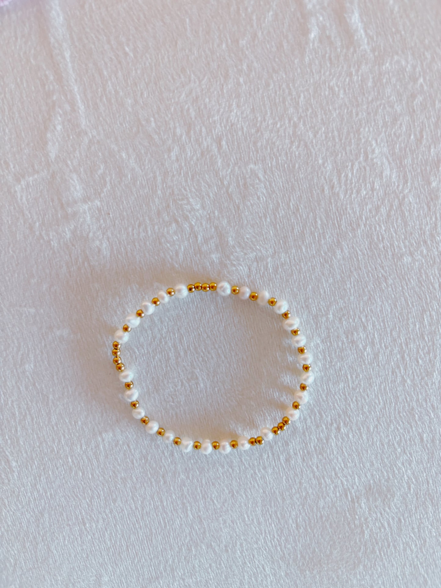 Pearly Bracelet