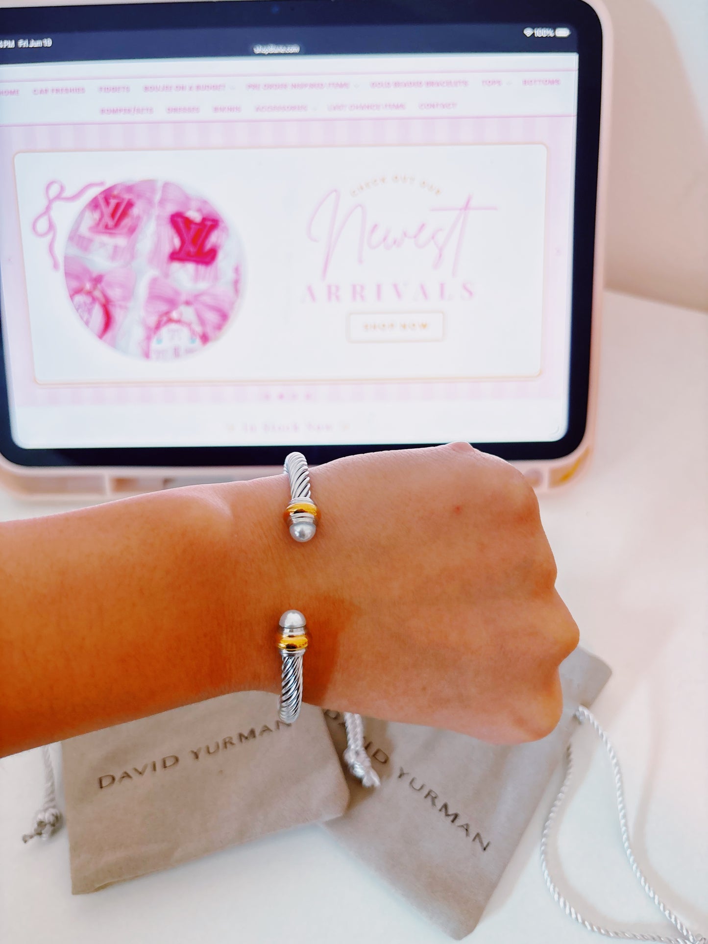 Lila Bracelet