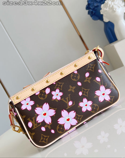 Sandy Purse