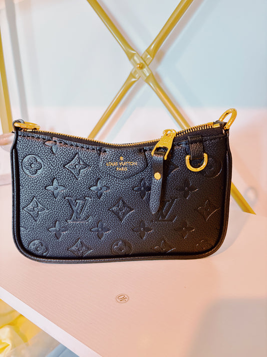 Daisy Purse