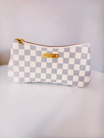 Lacy Purse