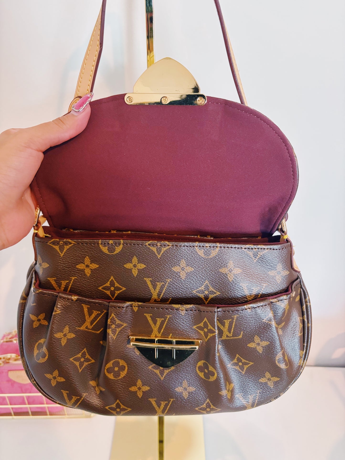 Iris Purse