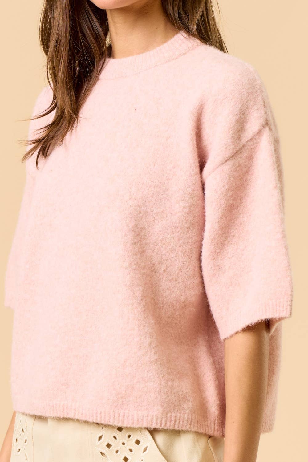 ILT6364 Sweater Sleeve Top: BUTTER / L