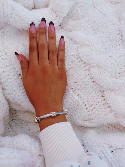 Silver 3 Gold Knot Cable Bracelet