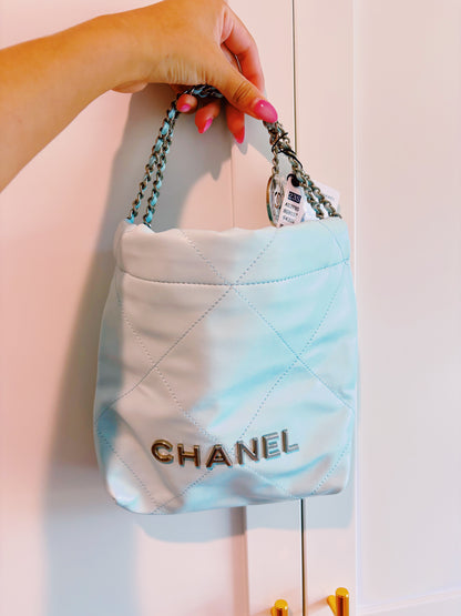 Iris Purse
