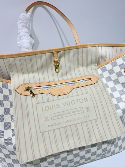 Rebecca Purse (pre order)