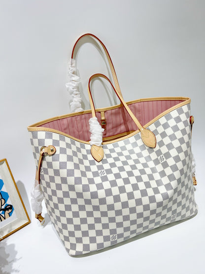 Kaitlyn Purse
