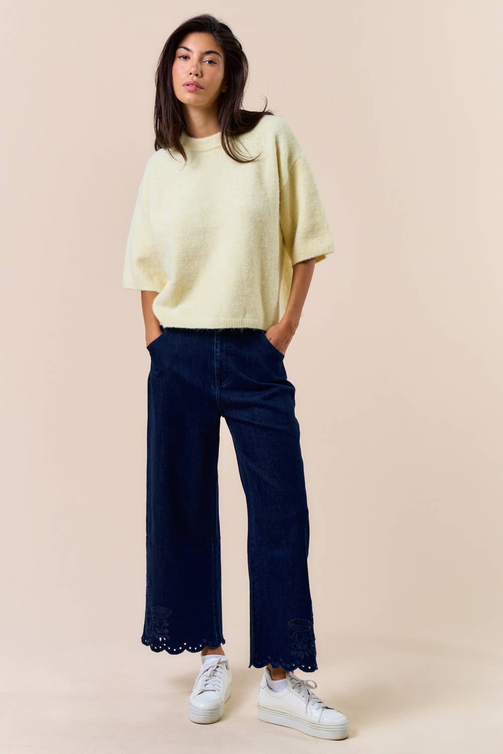 ILT6364 Sweater Sleeve Top: BUTTER / L