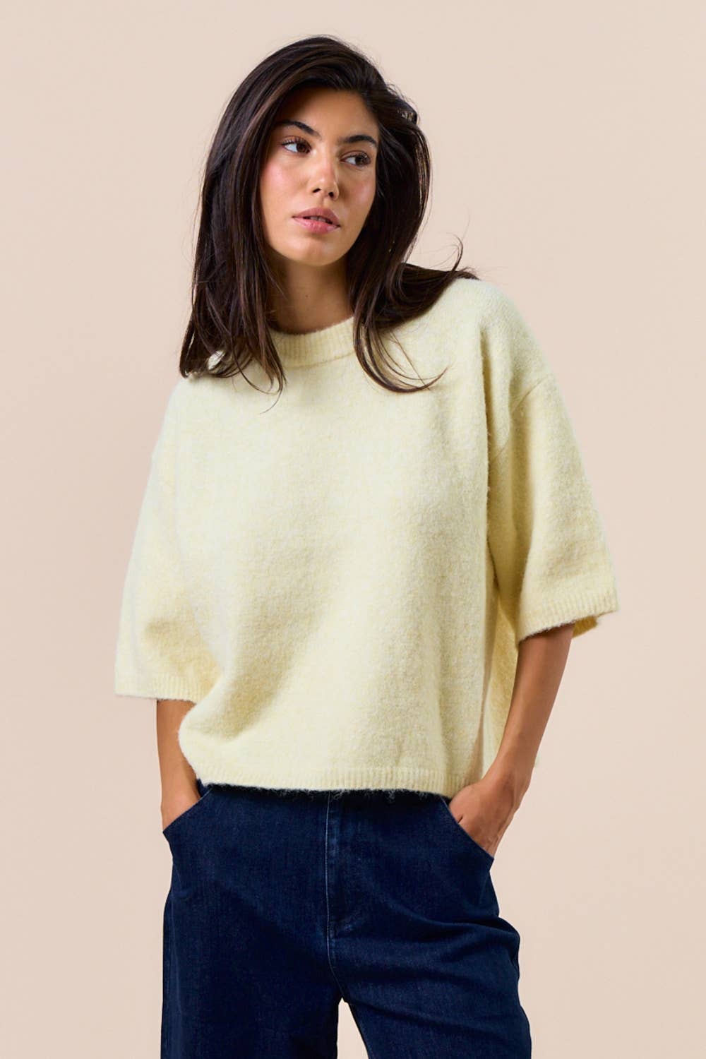ILT6364 Sweater Sleeve Top: BUTTER / L